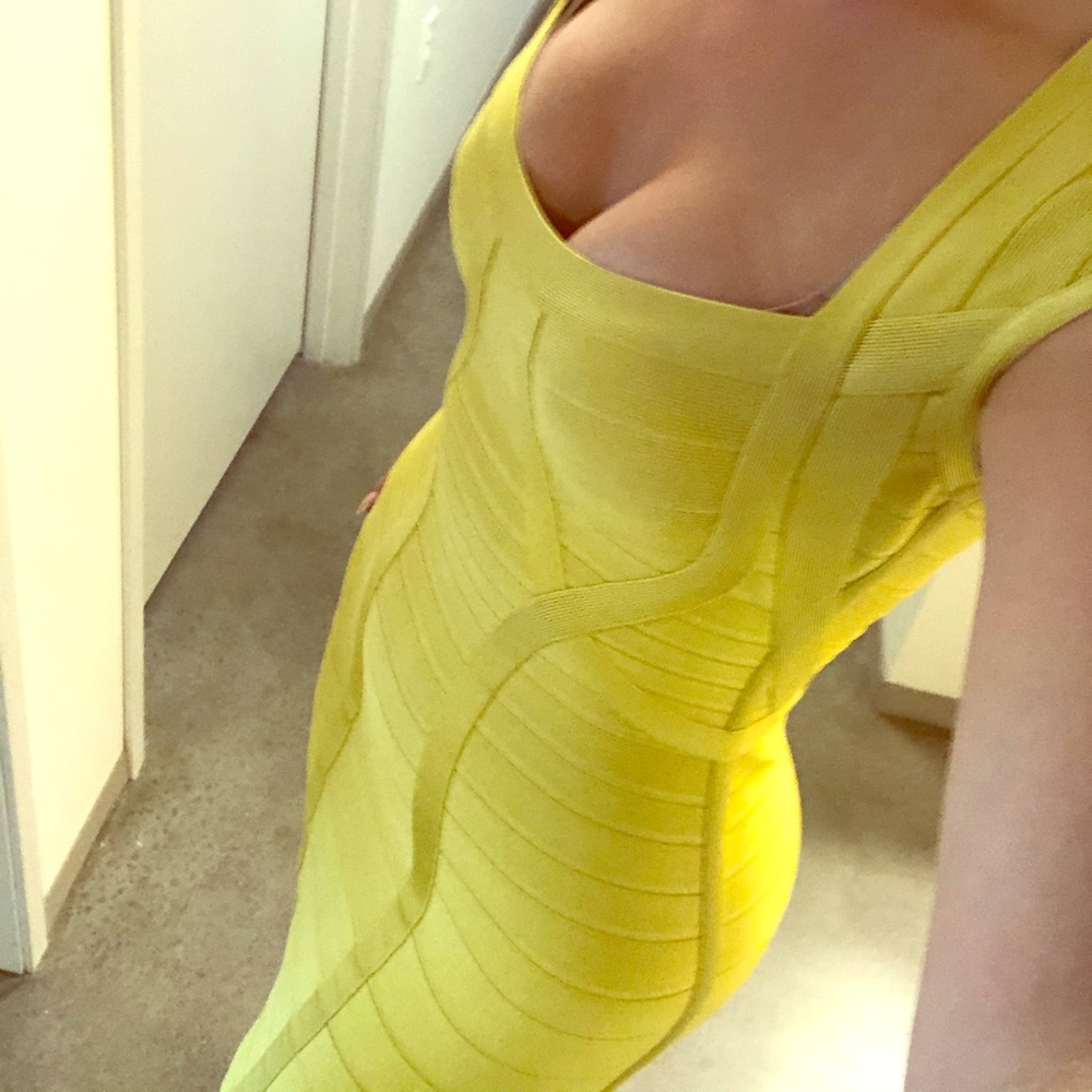 Cap Sleeve Bodycon Herve Leger